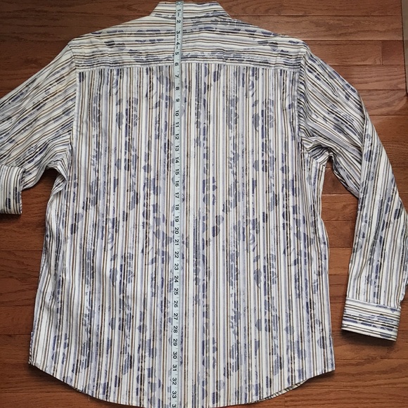 Button down patterned shirt - Picture 11 of 16